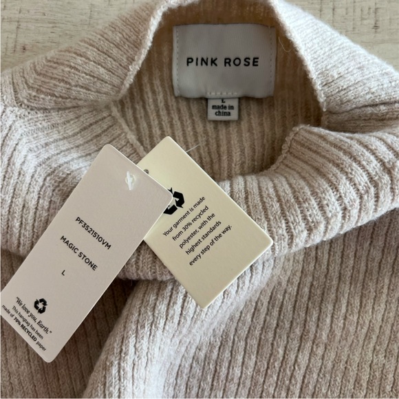 NEW Pink Rose Mock Neck Sweater Cream/Oatmeal Size Large - Picture 3 of 8